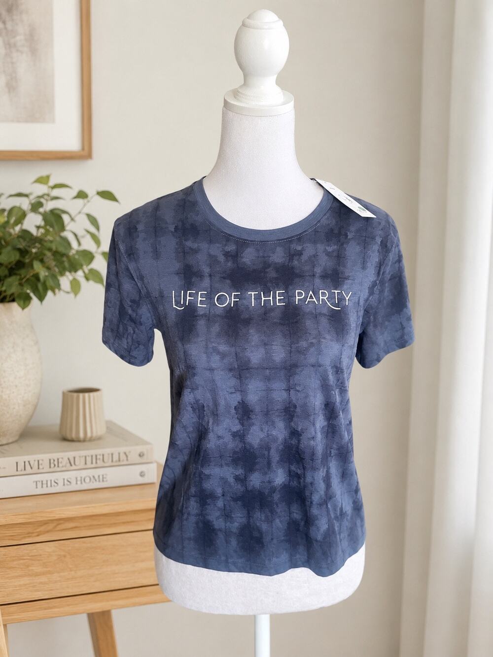 Travis Mathew SUMMER GRAPHIC SKY TEE